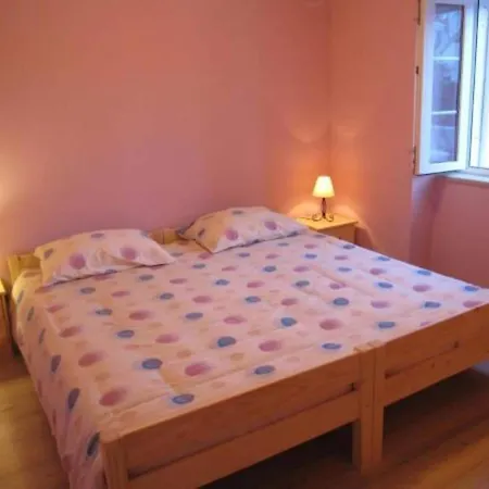 Glavica- Two Bedroom With Terrace - St Διαμέρισμα Supetar