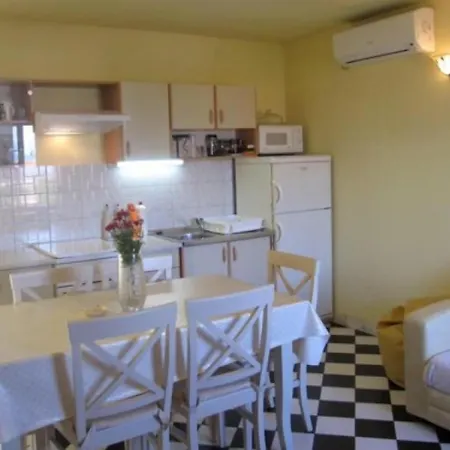 Glavica- Two Bedroom With Terrace - St Διαμέρισμα
